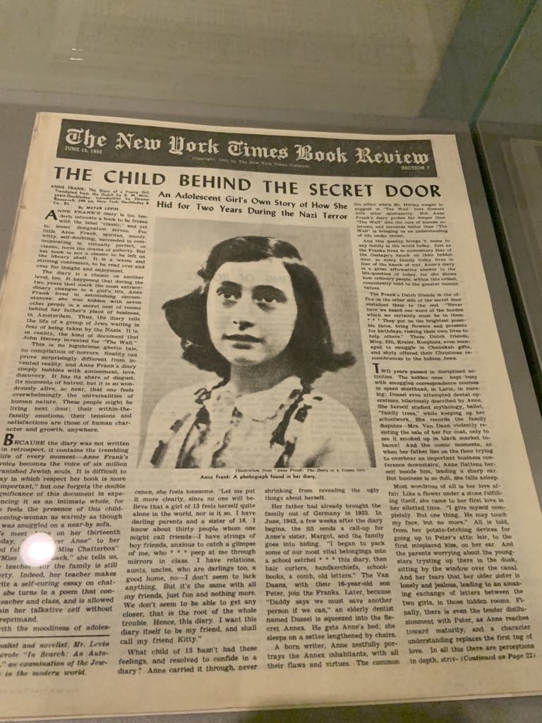 A review of the diary in The New York Times, 1952. (Alan Zeitlin)