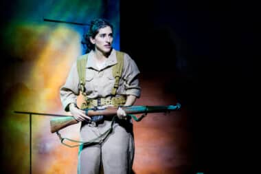 Jennifer Apple in "Hannah Senesh"