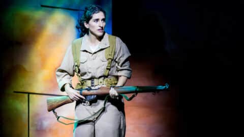 Jennifer Apple in "Hannah Senesh"