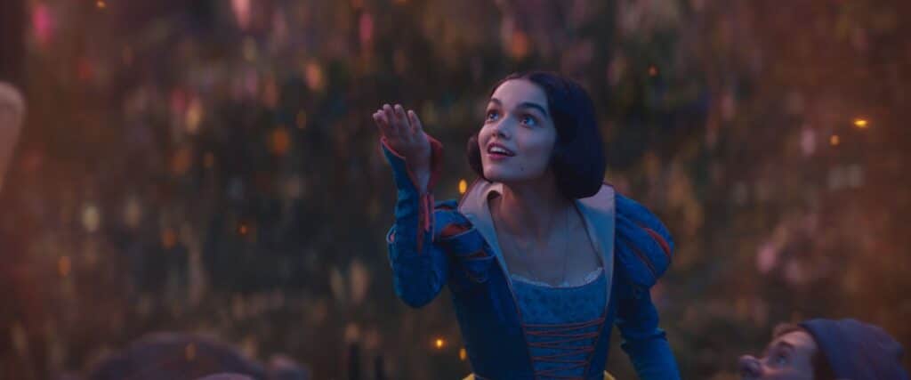 Rachel Zegler in "Snow White" (Disney)