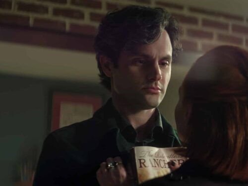 Penn Badgley as Joe Goldberg, Madeline Brewer as Bronte in "You" (Netflix)