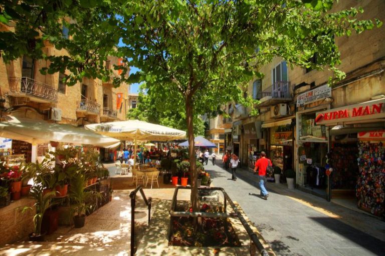 Jerusalem's European-style pedestrian malls