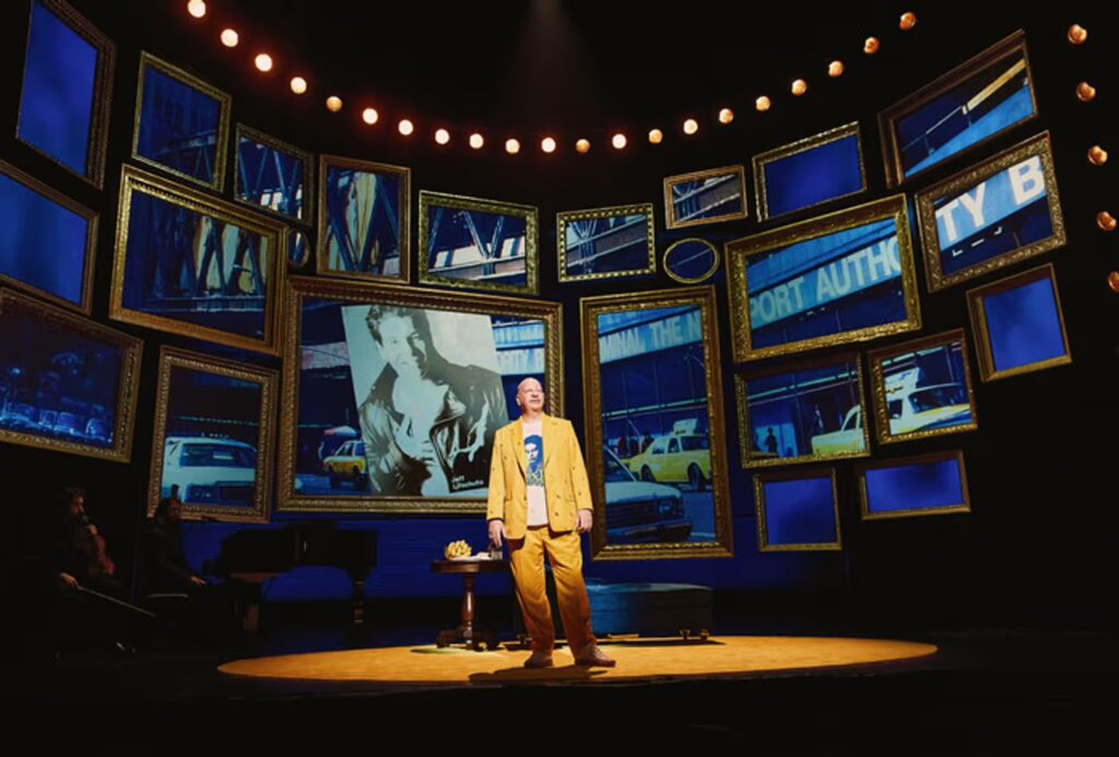 Jeff Ross in "Take a Banana for the Ride" (Emilio Madrid)